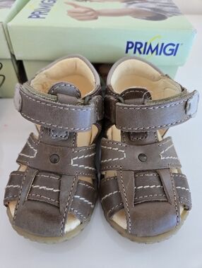 Primigi Toddler Gray-Brown Leather Closed-Toe Sandals